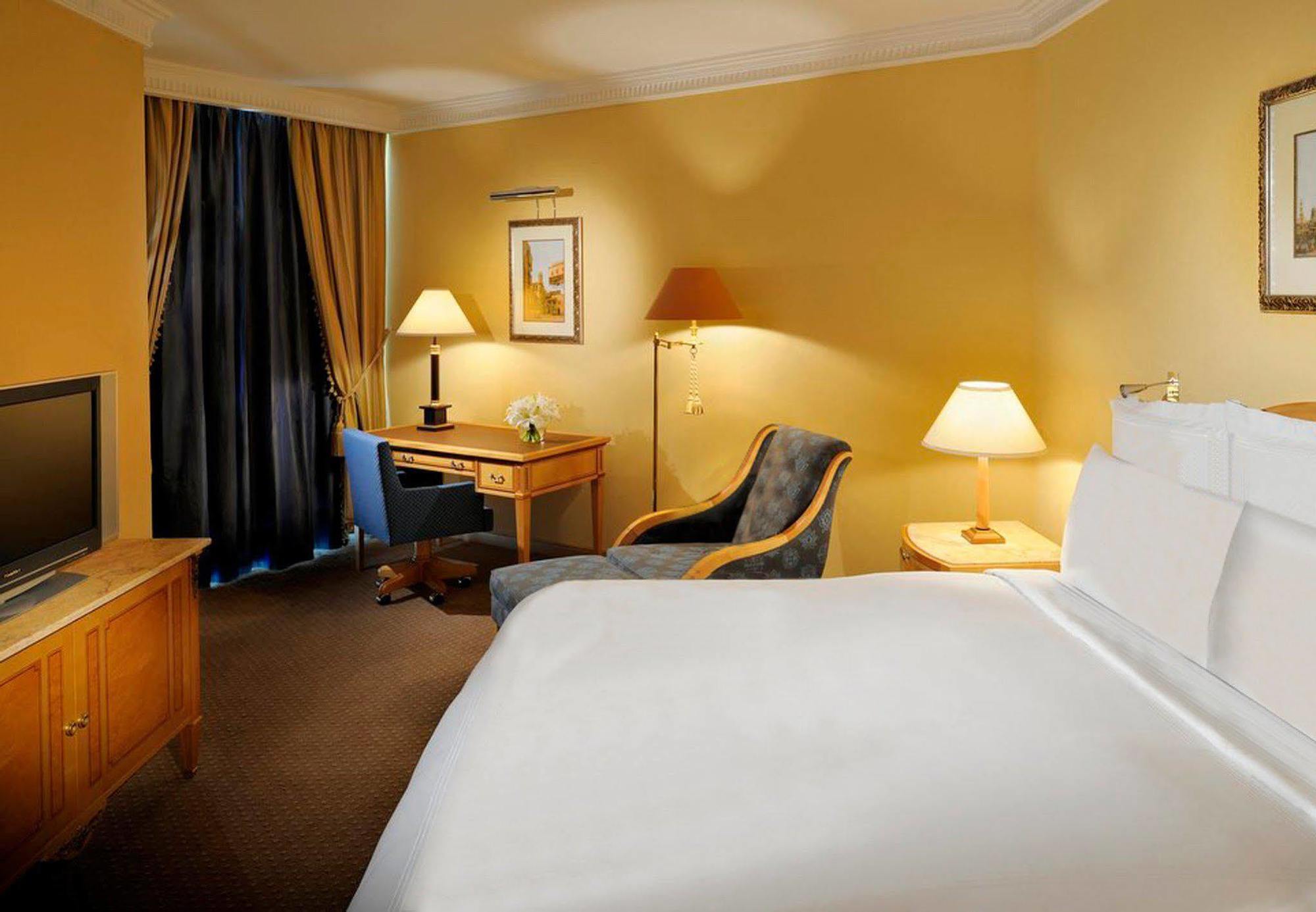 Jw Marriott Hotel Kuwait Kuwait City Værelse billede